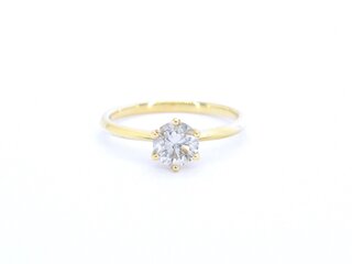 Verlovingsring met een diamant van 1.30 carat in 18 carats goud