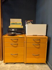 Ladeblok, 2x printer, valsgeld detector o.a. Ikea