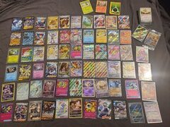 Pokémon kaarten verzameling met zeldzame hits en gesealde promo kaarte