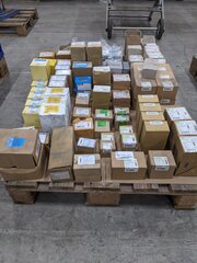 Partij moeren en schroeven o.a. Pgb fasteners, Achill