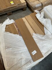 Ca. 15 m2 Eikenhouten vissengraat vloer 16 mm dik