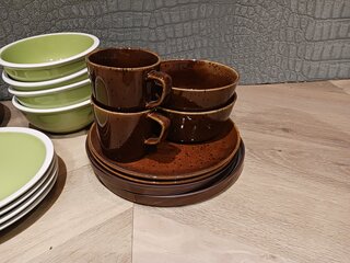 Diverse servies en decoratie