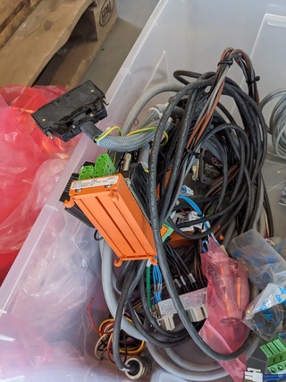 Divers installatiemateriaal en onderdelen