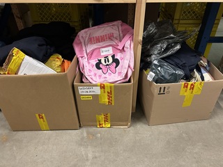 Partij kleding en kinderrugtasjes w.o. Boss, Guts&Gusto, Minnie Mouse