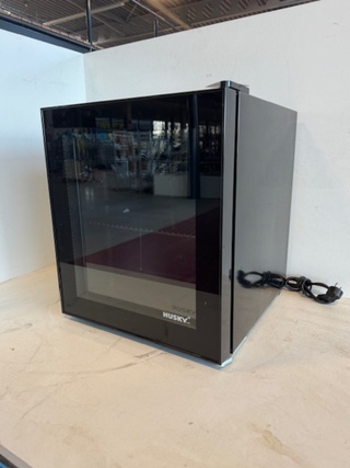 koelkast met glasdeur Husky, KK50-CNS-NL-HU, zwart