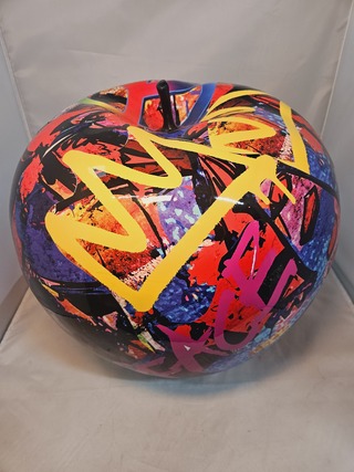 Cobra Art Galerie - XXL grafitti peace apple