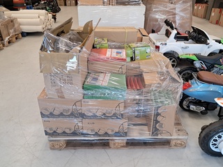 Pallet met kantoorartikelen