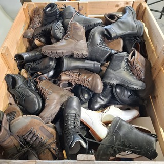 Ca. 75x Paar diverse schoenen