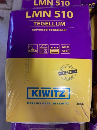 13x zak à 20kg tegellijm Kiwitz, LMN 510