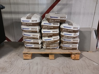 14x zak à 25kg betonmortel Spenner, 2013