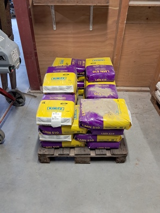 13x zak à 20kg tegellijm Kiwitz, LMN 510