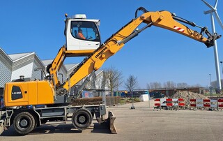 Overslagkraan LIEBHERR, LH22 M LITRONIC, bouwjaar 2013