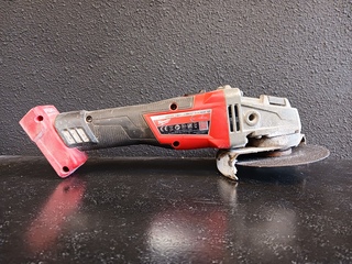 Accu haakse slijper Milwaukee, M18 CAG125X , bouwjaar 2020