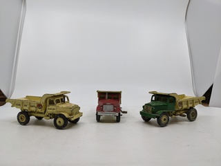 3x Miniatuur vrachtwagen Dinky Super Toys