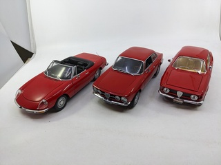 3x Schaalmodel Alfa-Romeo, diverse modellen