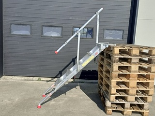(NS materiaal) 2x aanbouw steigertrap, Altrex, 2014