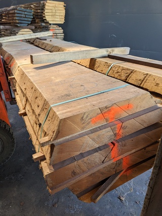 1,02 m3 Kersenhout boomstam delen