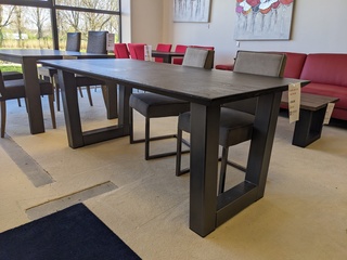 Eetkamertafel Zwart