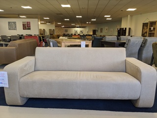 Bank Beige