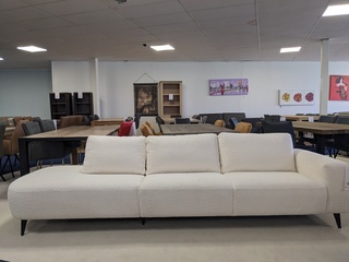 Bank Hjort Knudsen, 2680 – Florence, Beige