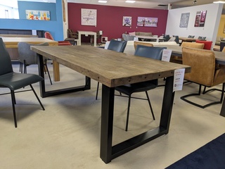 Eetkamertafel Nijwie, Railwood, Bruin