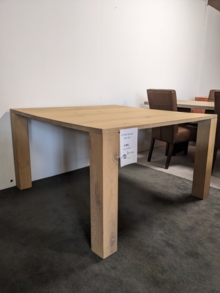 Eetkamertafel Koopmans Meubelen, Blank
