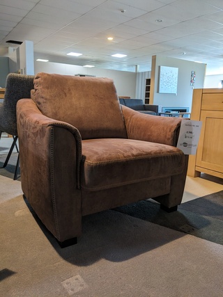 Fauteuil Maxfurn, Target, Brown
