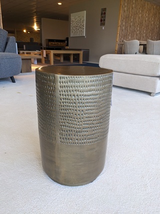 Bijzettafel Nijwie, AAC.TB.0002 – totem, Goud