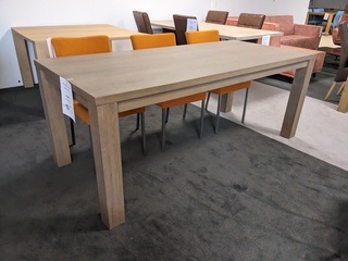 Eetkamertafel Grijs