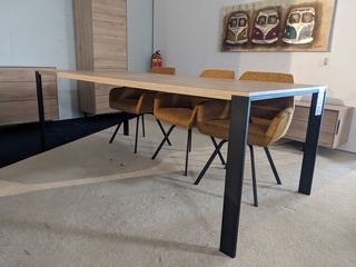 Eetkamertafel Maxfurn, Famous – Franc, Fresh Oak