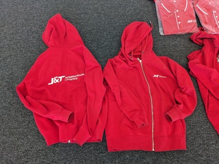 Ca 14x kleding met opdruk, rood
