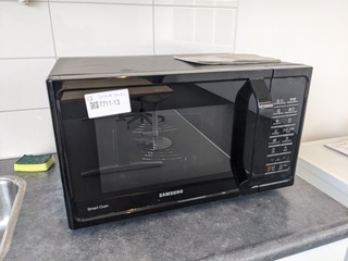 Inhoud keuken o.a. smart oven Samsung