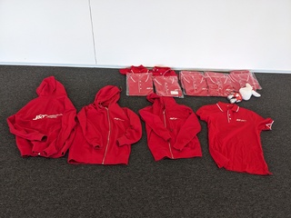 Ca 14x kleding met opdruk, rood