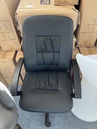 Bureau Game Stoel, SanderZ, pu leer, 2025