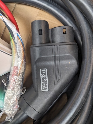 Lader voor elektrische auto, Phoenix Contact
