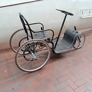 Nostalgische originele legerfiets