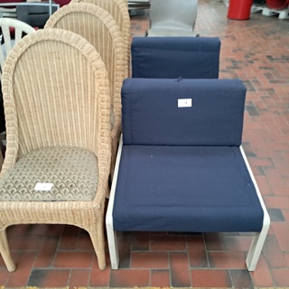 Partij stoelen