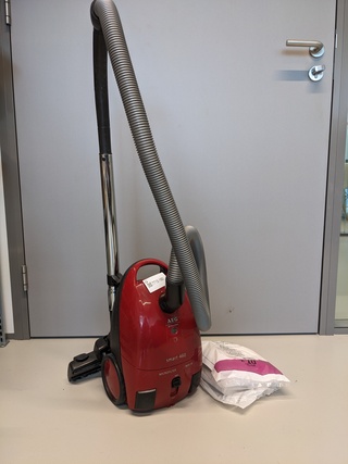 Stofzuiger, AEG, Smart 460 | locatie Amsterdam