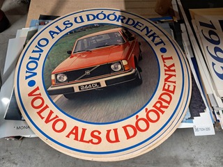Diverse Autoposters en kalenders Volvo