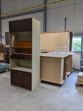 11x presentatie en/of vitrinekast
