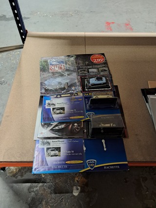 3x  Miniatuur auto Peugeot, Simca