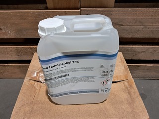 (NS materiaal) 17x Doos met reinigingsvloeistof, Nova, handalcohol 75%