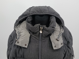 Jas, maat 2, Moncler