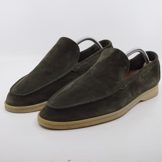 Paar instappers, maat 44, Loro Piana