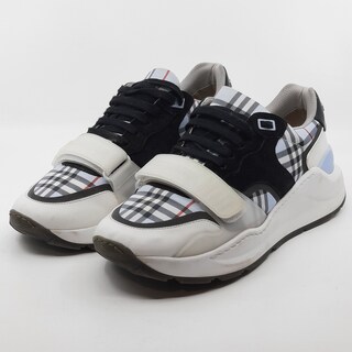 Paar sneakers, maat 42, Burberry