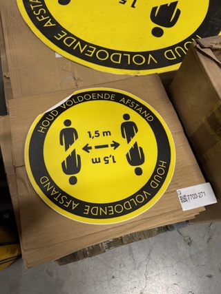 Ca. 260x Vloersticker