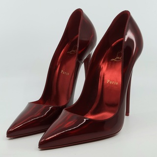 Paar pumps, maat 40, Christian Louboutin