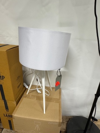 Diverse lampen en lampenkappen Zuiver en House Doctor