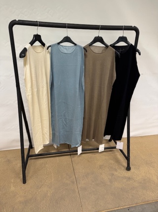 Ca. 41x Jurk cashmere  So Good to Wear, Bari