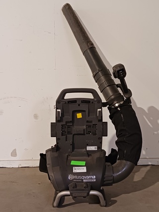 Bladblazer rugmodel accu Husqvarna, 550iBTX, bouwjaar 2021